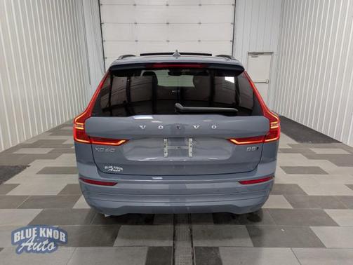 2023 Volvo XC60 B5 Core