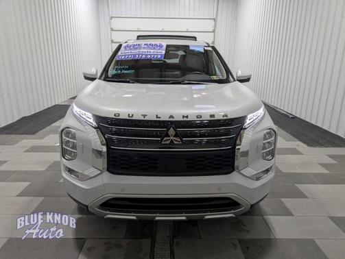 2023 Mitsubishi Outlander PHEV SE S-AWC