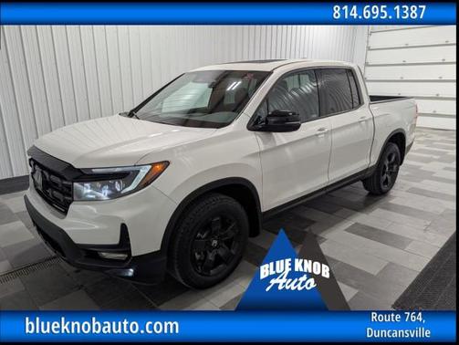 Platinum White Pearl 2025 Honda Ridgeline Black
