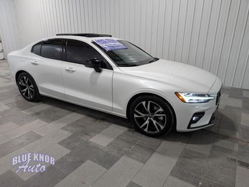 2025 Volvo S60 B5 Core