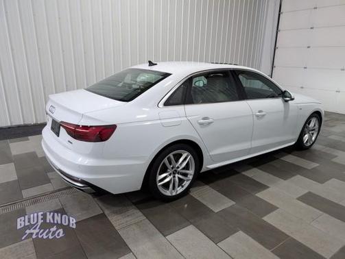 2022 Audi A4 45 S line Premium Plus