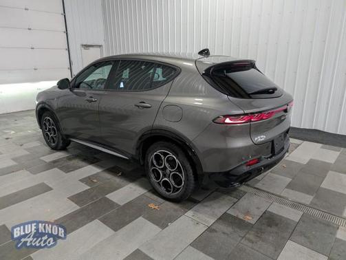 2024 Alfa Romeo Tonale Ti EAWD