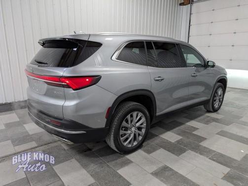 2025 Buick Enclave Preferred FWD