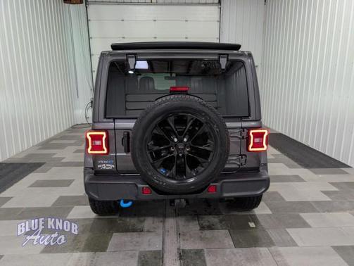 Granite Crystal Metallic Clearcoat 2022 Jeep Wrangler Unlimited 4xe Sahara