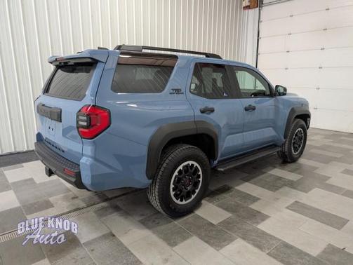 2025 Toyota 4Runner TRD Off Road