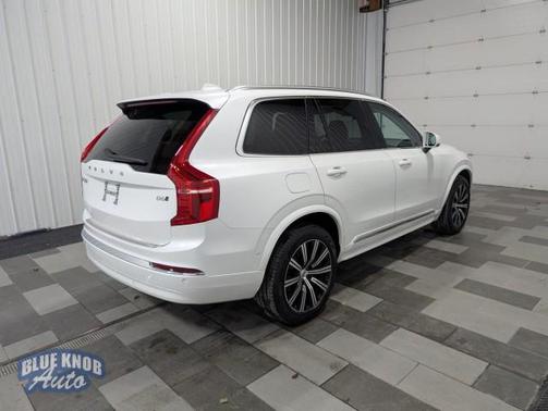 2024 Volvo XC90 B6 Plus Bright Theme 6-Seater