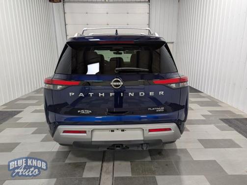 2023 Nissan Pathfinder Platinum 4WD