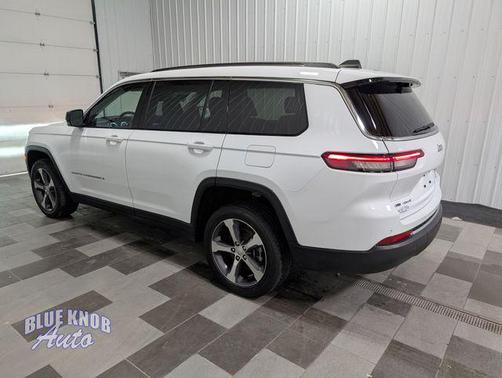 Bright White Clearcoat 2023 Jeep Grand Cherokee L Limited