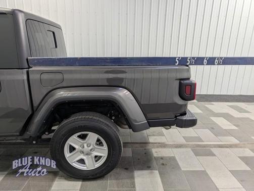 2023 Jeep Gladiator Sport S