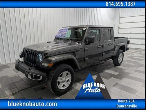 2023 Jeep Gladiator Sport S