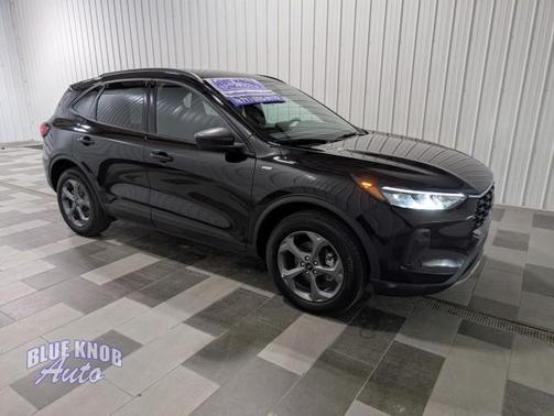 Agate Black Metallic 2025 Ford Escape ST-Line