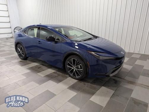 2025 Toyota Prius XLE
