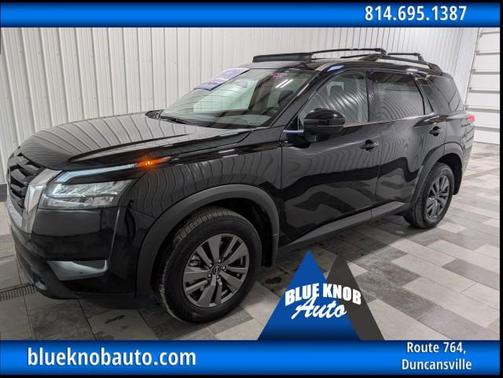 2025 Nissan Pathfinder SV 4WD