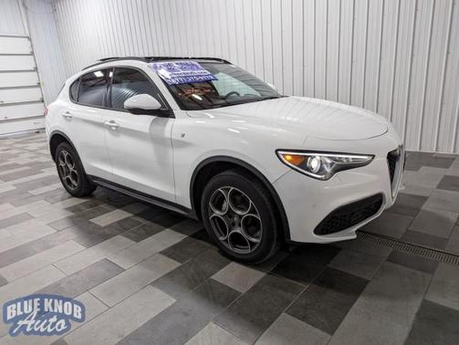 2022 Alfa Romeo Stelvio Ti
