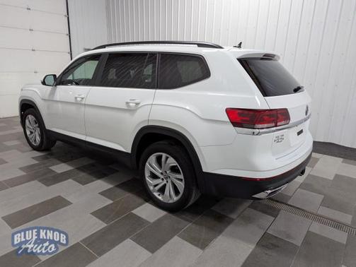 2022 Volkswagen Atlas 3.6L SE w/Technology