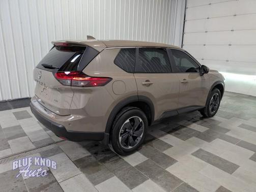 Baja Storm Metallic 2025 Nissan Rogue SV