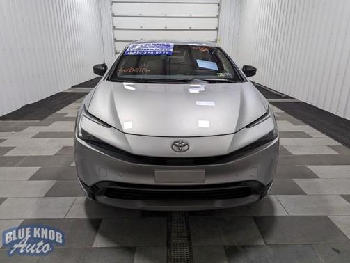2024 Toyota Prius XLE