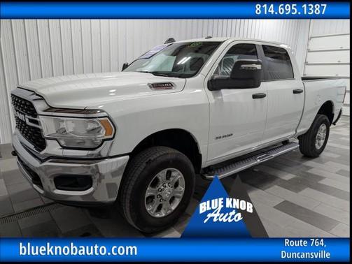 2024 RAM 2500 Big Horn Crew Cab 4x4 6'4' Box