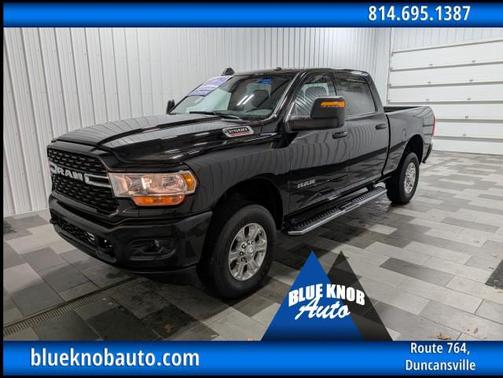 2024 RAM 2500 Big Horn Crew Cab 4x4 6'4' Box