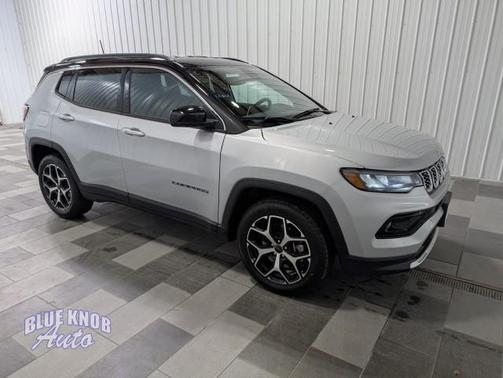 Silver Zynith Metallic Clearcoat 2025 Jeep Compass Limited
