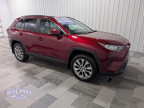 2021 Toyota RAV4 XLE Premium