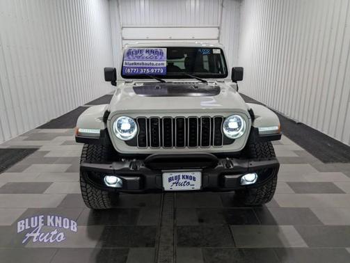 Bright White Clearcoat 2025 Jeep Wrangler 4xe Base