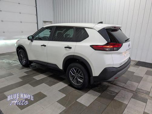 Glacier White 2023 Nissan Rogue S