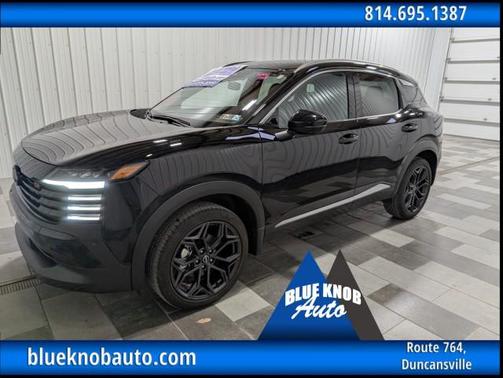 2025 Nissan Kicks SR