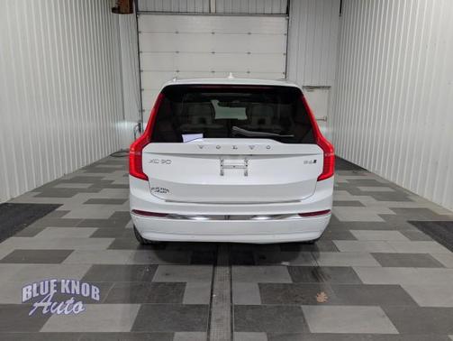 2023 Volvo XC90 B6 Plus 7-Seater