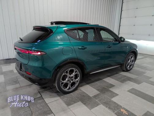 2024 Alfa Romeo Tonale Ti EAWD