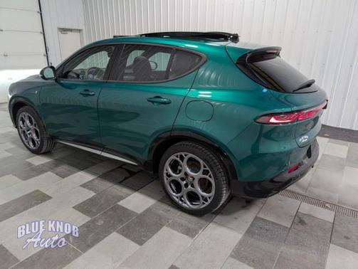 2024 Alfa Romeo Tonale Ti EAWD