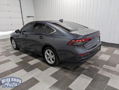 2025 Honda Accord LX 1.5T