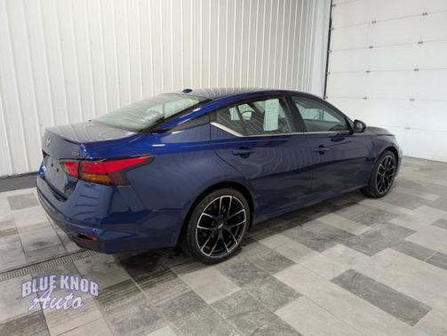 2024 Nissan Altima SR FWD