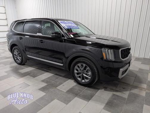 2023 Kia Telluride LX