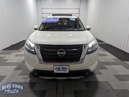 2022 Nissan Pathfinder Platinum 4WD