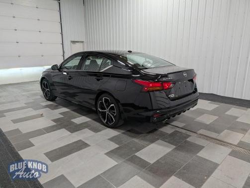 2024 Nissan Altima SR FWD