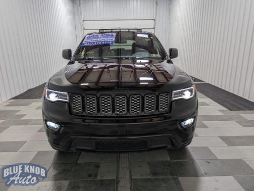 2021 Jeep Grand Cherokee Laredo