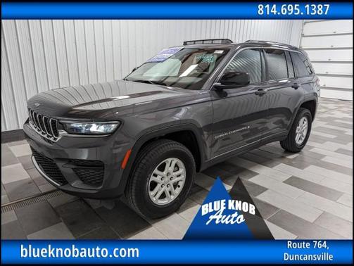 2023 Jeep Grand Cherokee Laredo