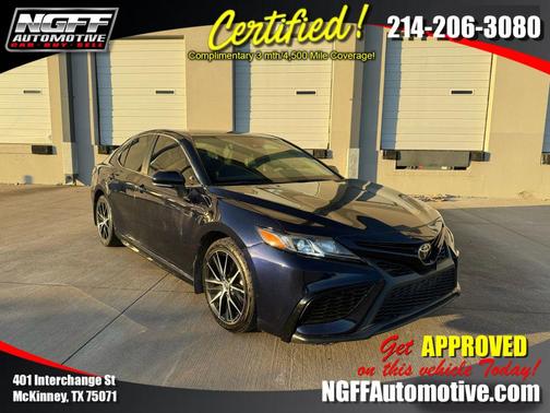 2022 Toyota Camry SE