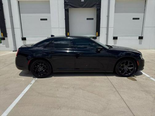 2021 Chrysler 300 S