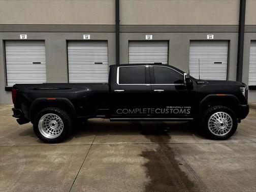 2024 GMC Sierra 3500 Denali