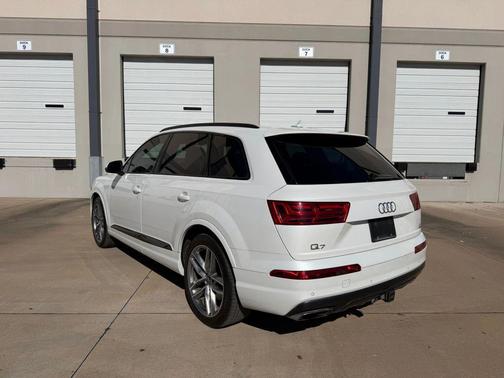 2017 Audi Q7 3.0T Prestige