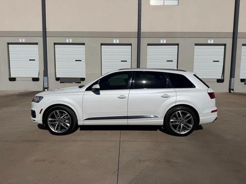 2017 Audi Q7 3.0T Prestige