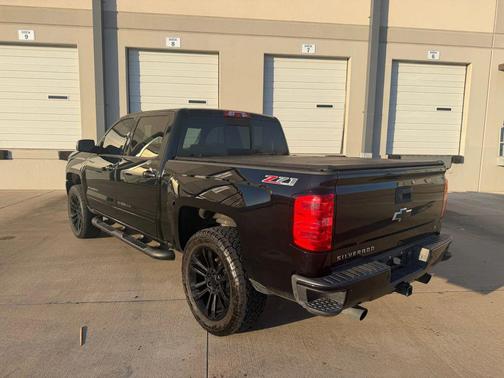 2017 Chevrolet Silverado 1500 2LT