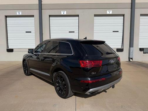 2019 Audi Q7 55 Prestige