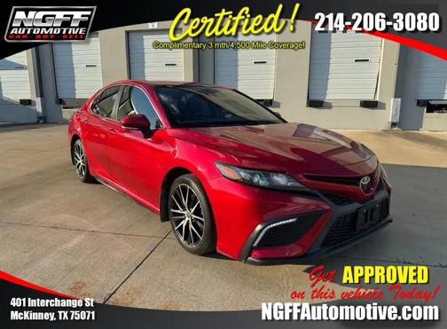 2022 Toyota Camry SE