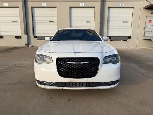 2015 Chrysler 300 S