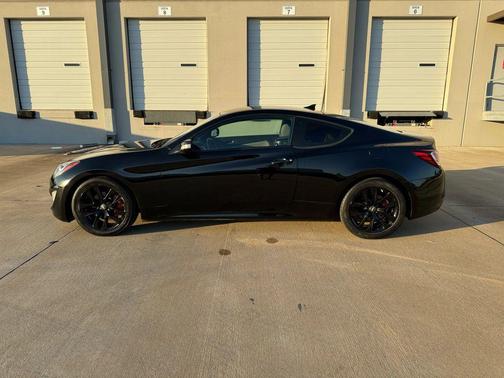 2015 Hyundai Genesis Coupe 3.8 Base