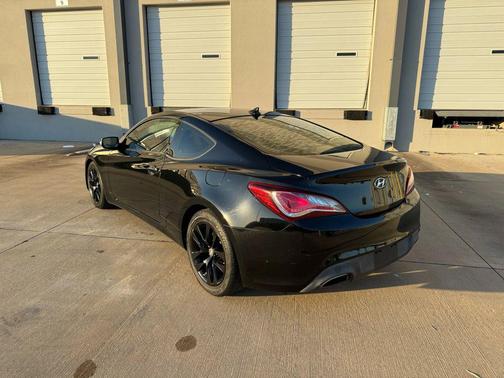 2015 Hyundai Genesis Coupe 3.8 Base