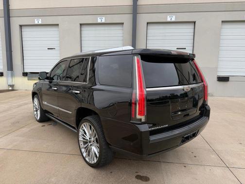 2017 Cadillac Escalade Premium Luxury